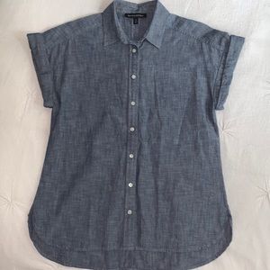 ⚠️FINAL PRICE⚠️ Banana Republic Denim Short-Sleeved Button Down